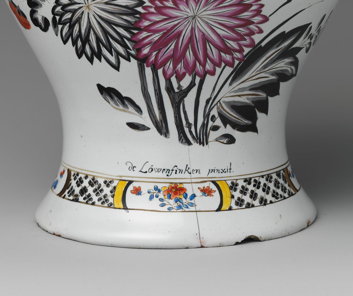 Vase, Adam Friedrich von Löwenfinck (German, 1714–1754), Tin-glazed earthenware, German, Fulda