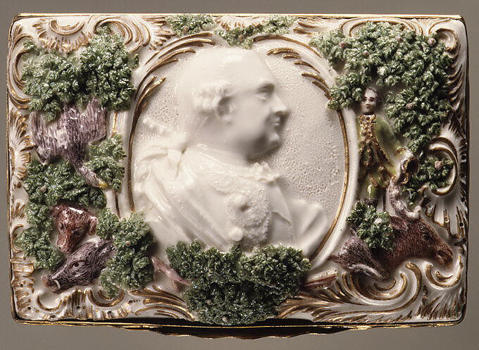 Snuffbox, Fürstenberg Porcelain Manufactory (German, founded 1747), Hard-paste porcelain, silver-gilt mounts, German, Fürstenberg