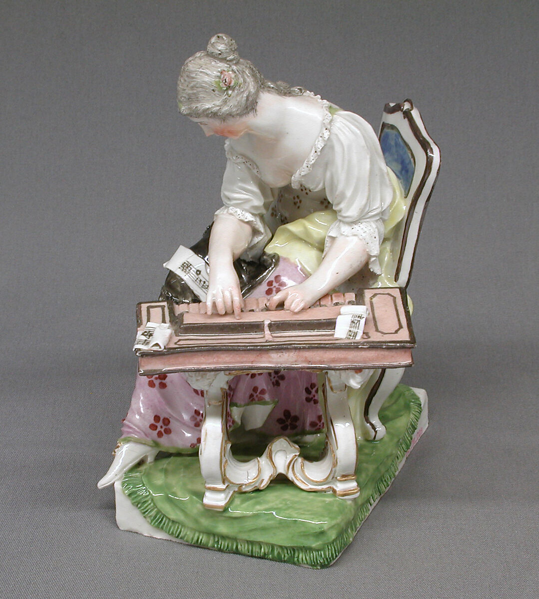 Lady seated at spinet, Ludwigsburg Porcelain Manufactory (German, 1758–1824), Hard-paste porcelain, German, Ludwigsburg