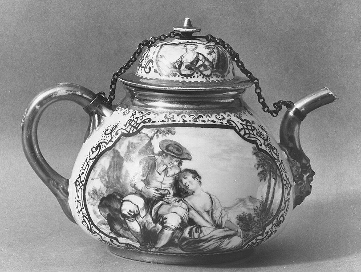 Teapot with cover, Meissen Manufactory (German, 1710–present), Hard-paste porcelain, German, Meissen probably with German, Augsburg decoration 