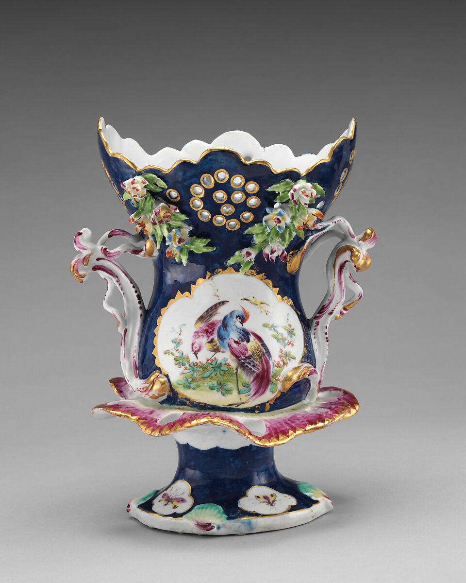 Beaker (part of a garniture), Bow Porcelain Factory (British, 1747–1776), Soft-paste porcelain, British, Bow, London 