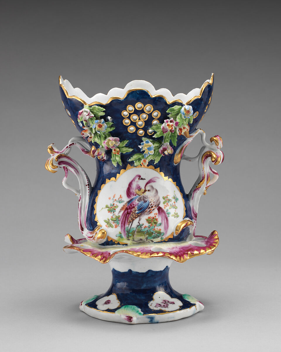 Beaker (part of a garniture), Bow Porcelain Factory (British, 1747–1776), Soft-paste porcelain, British, Bow, London