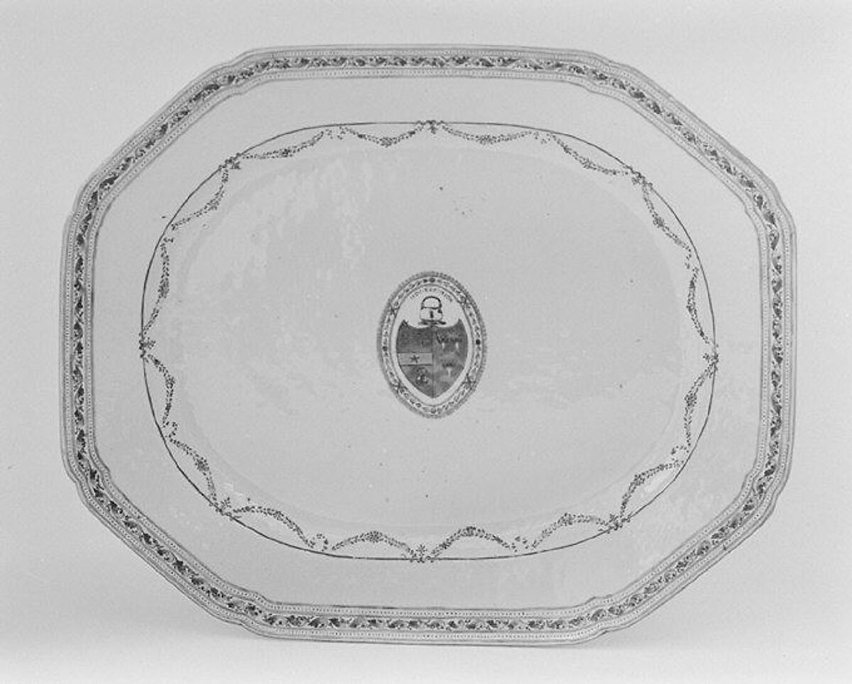 Platter (part of a service), Hard-paste porcelain, Chinese, for British market 