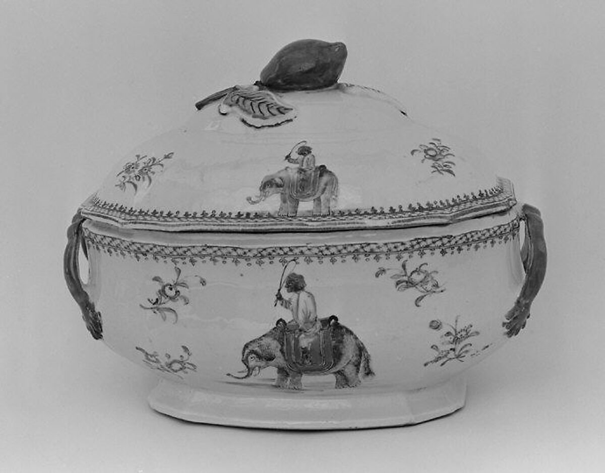 Tureen with cover, Hard-paste porcelain, Chinese, for Indian market 