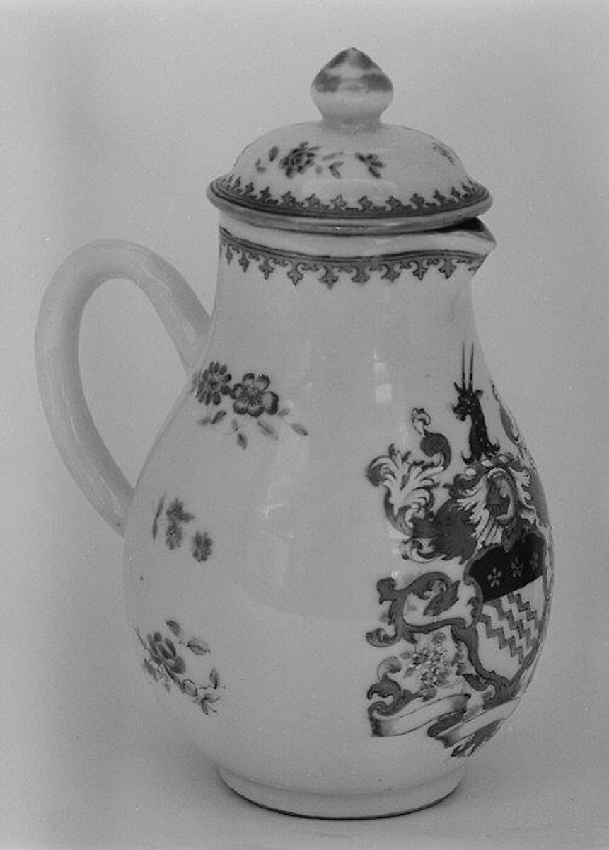 Jug with cover (part of a service), Hard-paste porcelain, Chinese, for British market 