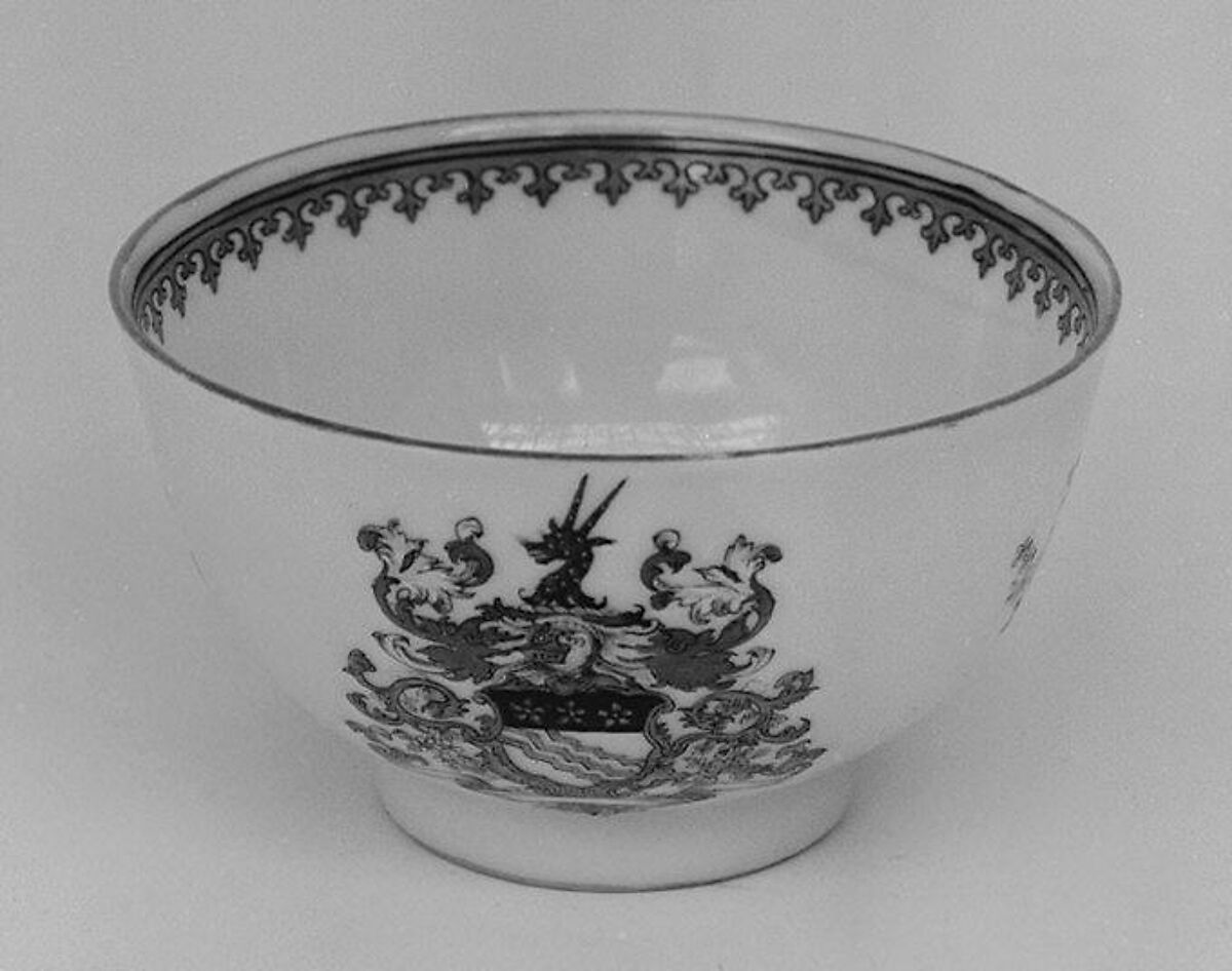 Cup (part of a service), Hard-paste porcelain, Chinese, for British market