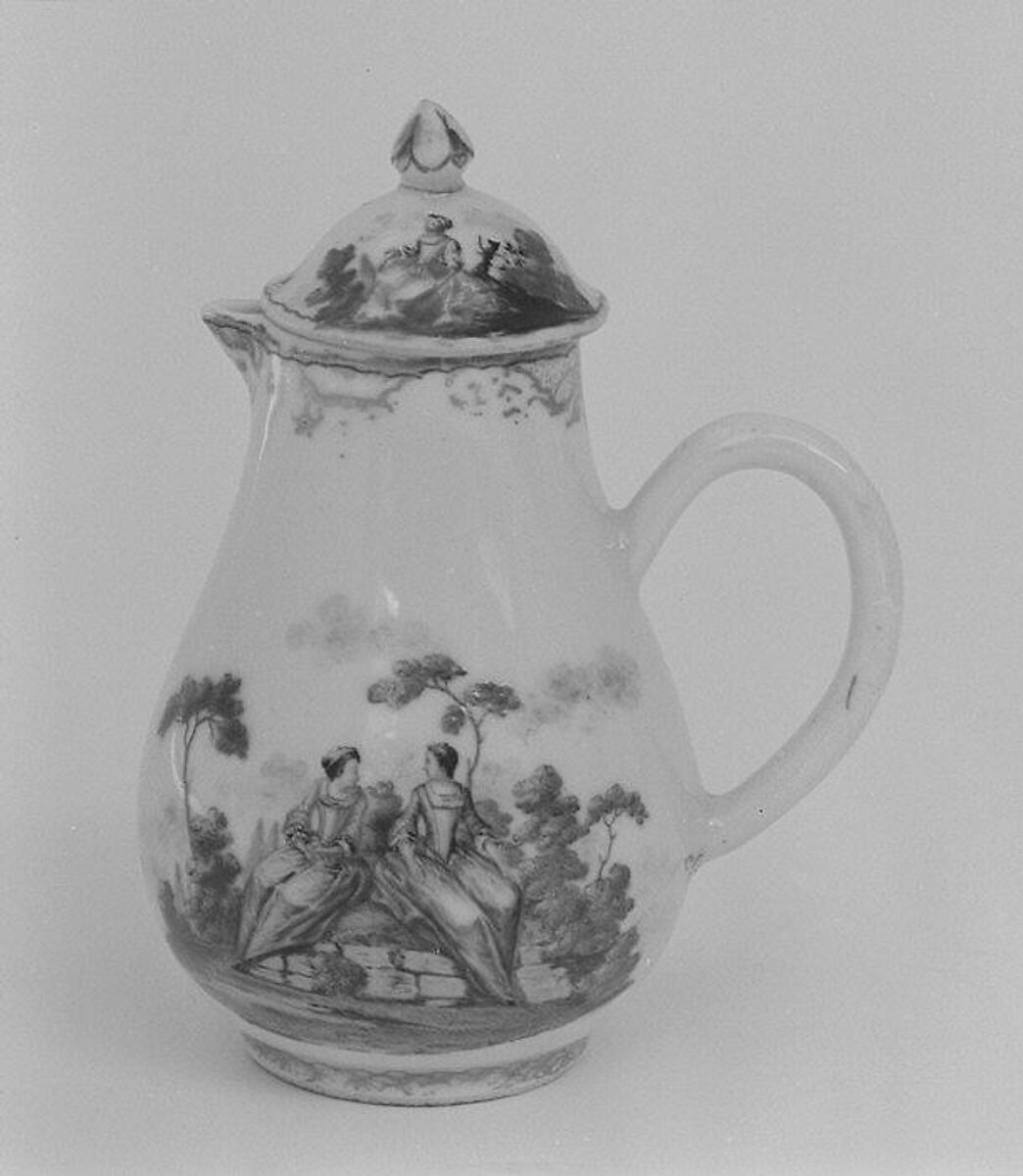 Milk jug with cover, Hard-paste porcelain, Chinese, for European market 