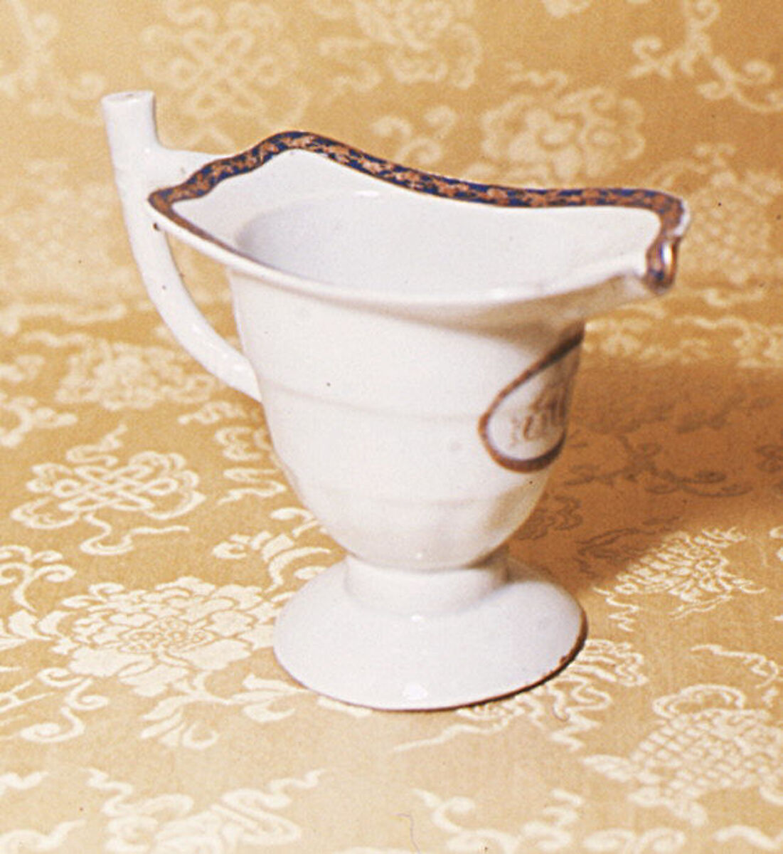 Creamer (part of a service), Hard-paste porcelain, Chinese, probably for British market 
