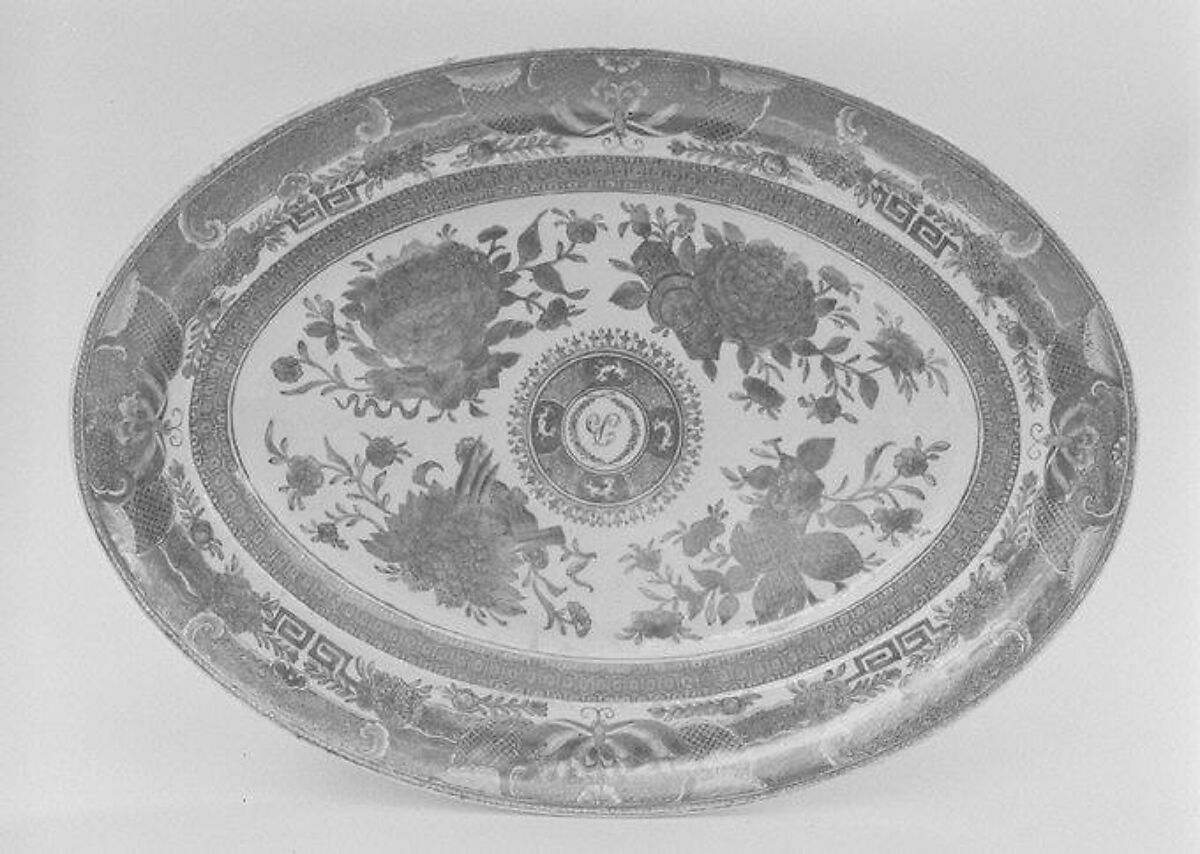 Platter, Hard-paste porcelain, Chinese, probably for American market 