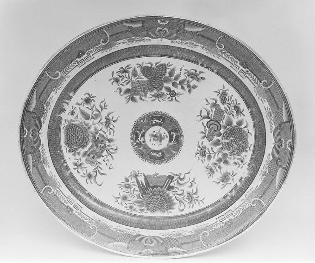 Platter, Hard-paste porcelain, Chinese, probably for American market 