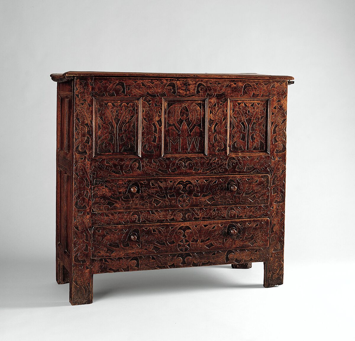 Chest-with-drawers, Oak, yellow pine, American