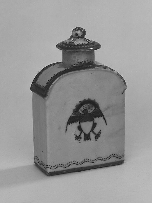 Tea caddy with cover (part of a service), Hard-paste porcelain, Chinese, for American market 