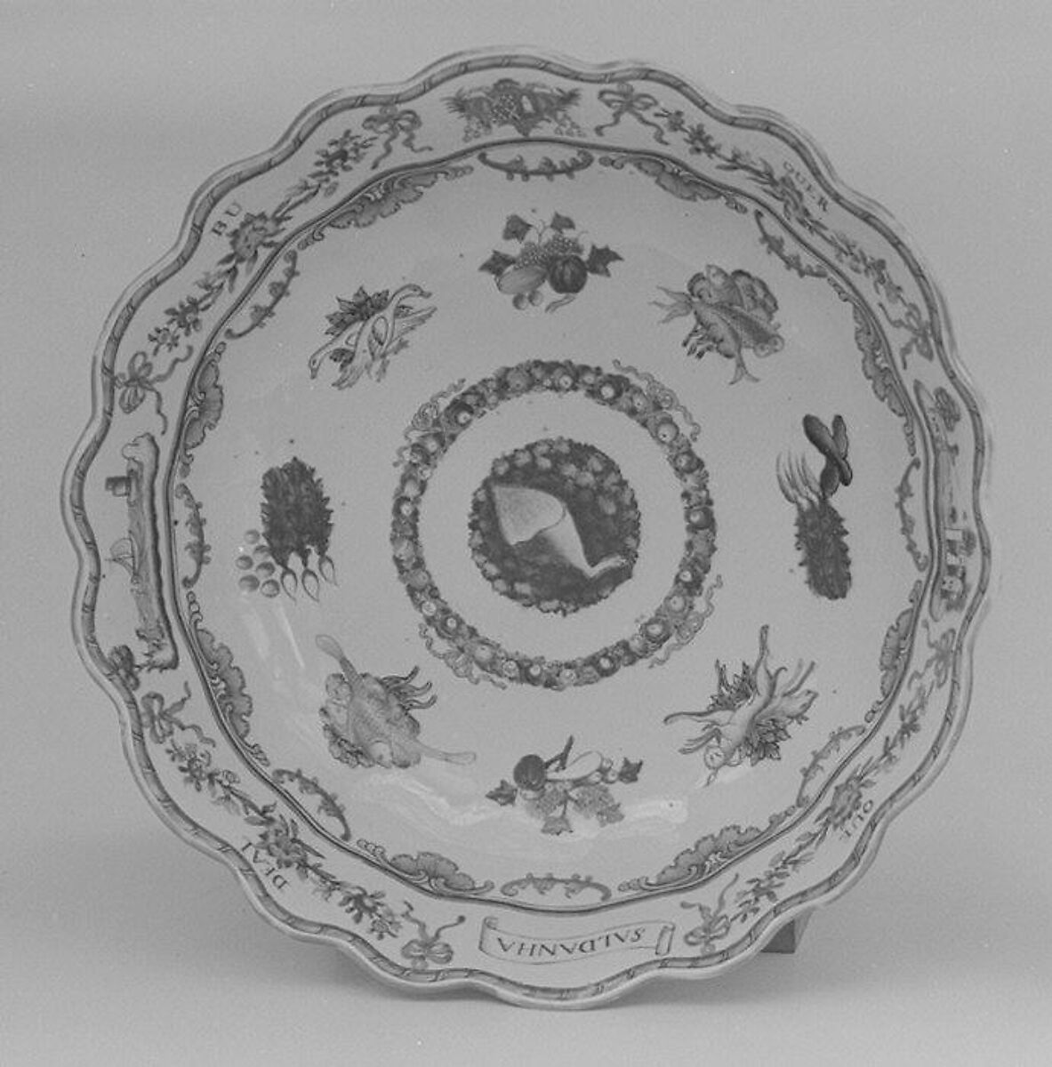Bowl (part of a service), Hard-paste porcelain, Chinese, for Portuguese market 