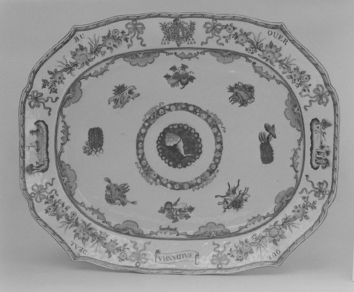 Platter (part of a service), Hard-paste porcelain, Chinese, for Portuguese market 
