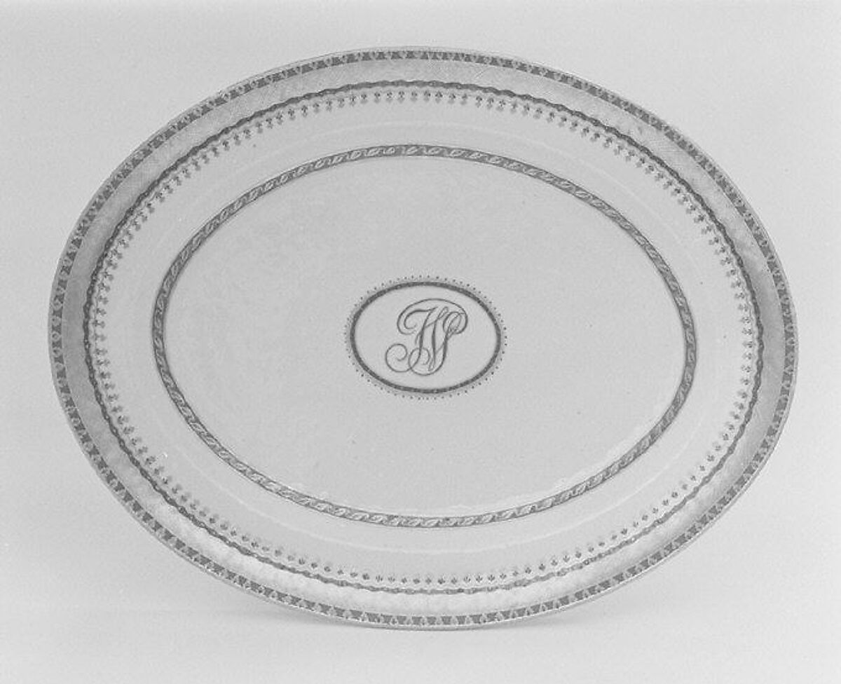 Platter (part of a service), Hard-paste porcelain, Chinese, for British market 