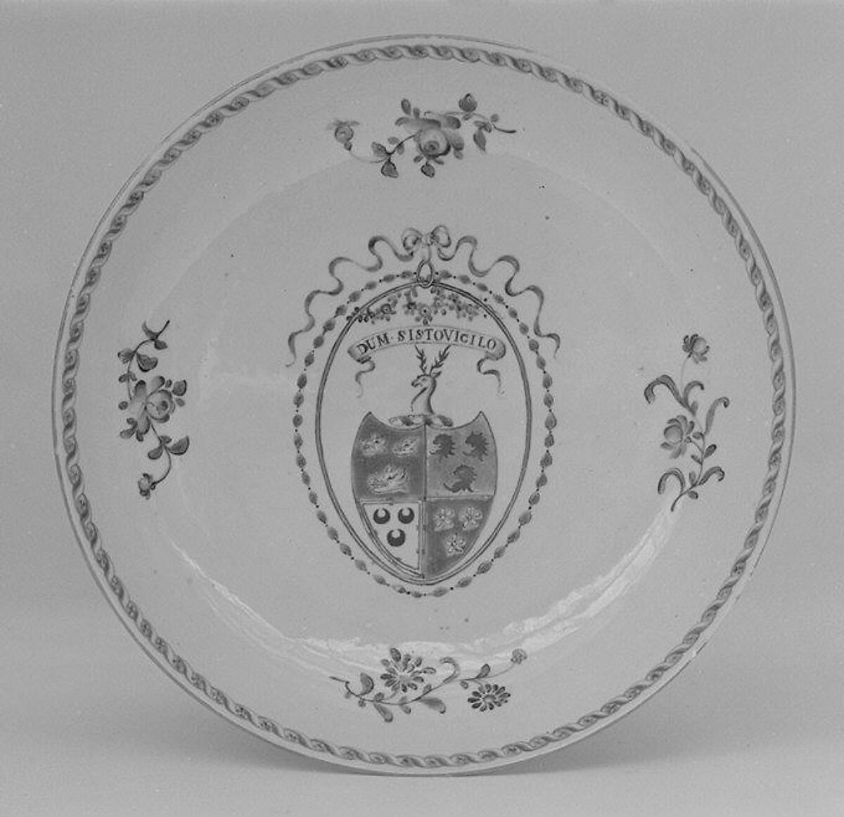 Soup plate (part of a service), Hard-paste porcelain, Chinese, for British market 