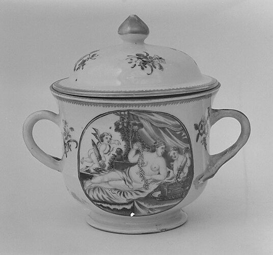 Sugar bowl with cover (part of a service)