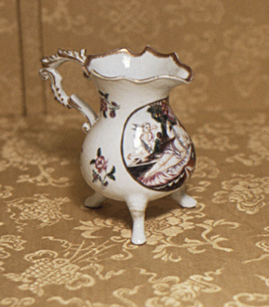Creamer (part of a service), Hard-paste porcelain, Chinese, for Continental European market 