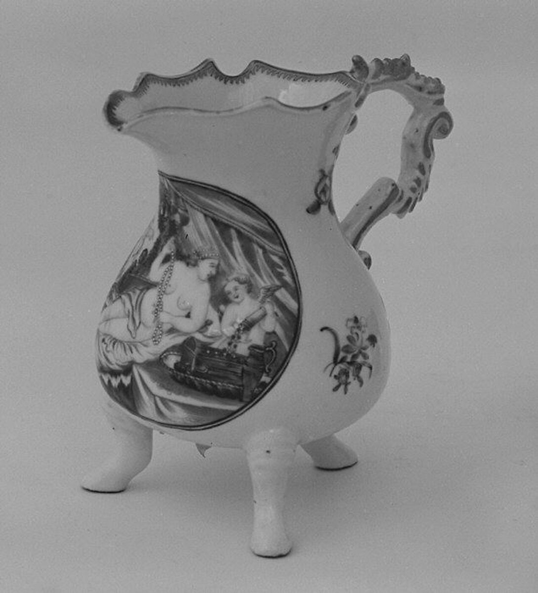 Creamer (part of a service), Hard-paste porcelain, Chinese, for Continental European market