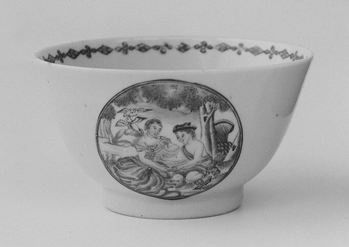 Tea cup (part of a service), Hard-paste porcelain, Chinese, for Continental European market 