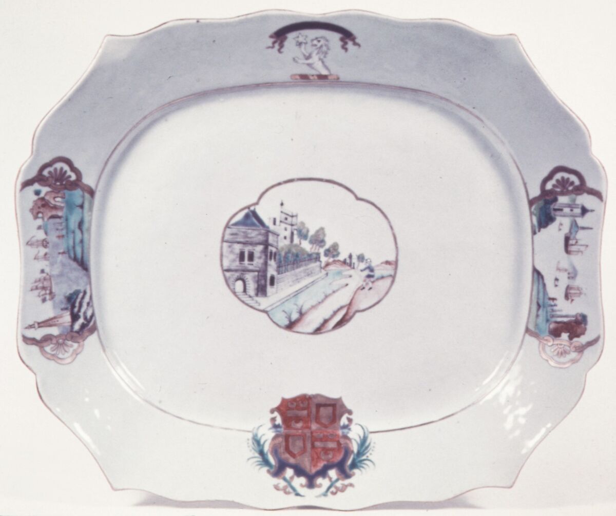 Platter, Hard-paste porcelain, Chinese, for British market 