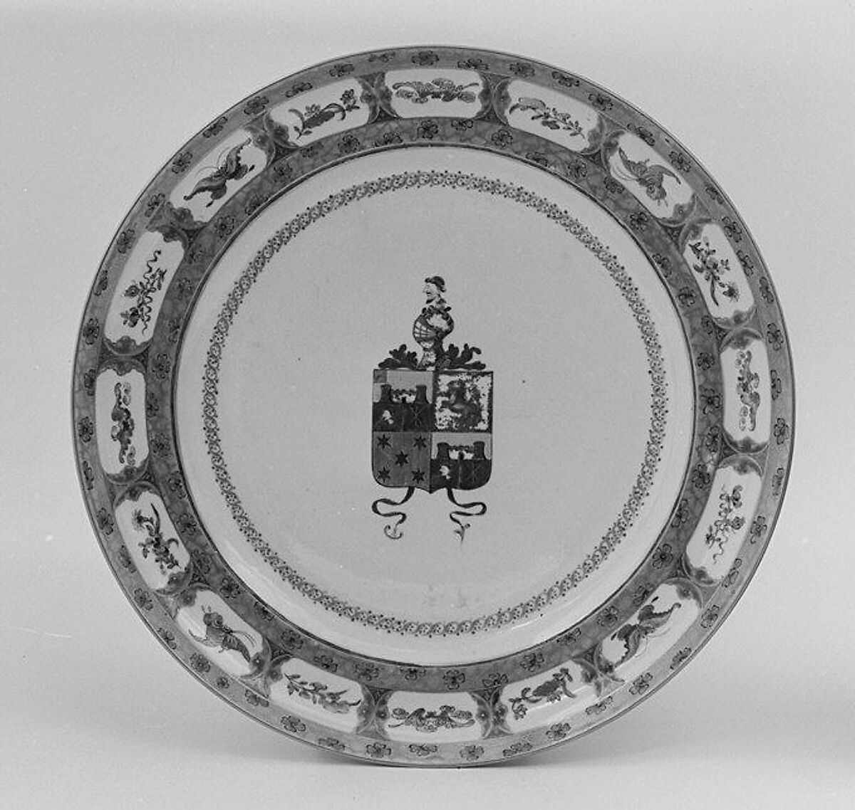 Plate, Hard-paste porcelain, Chinese, for Portuguese market