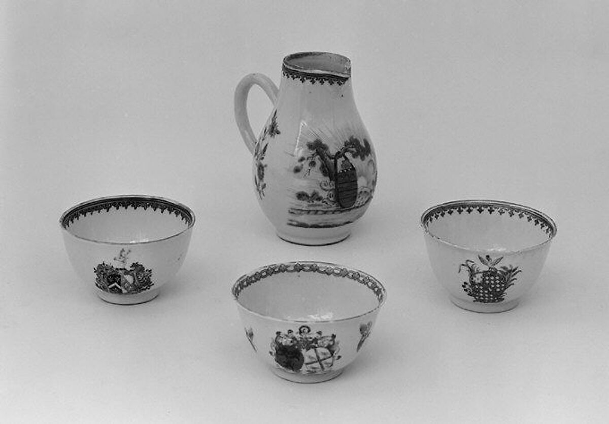 Tea cup, Hard-paste porcelain, Chinese, possibly for Continental European market