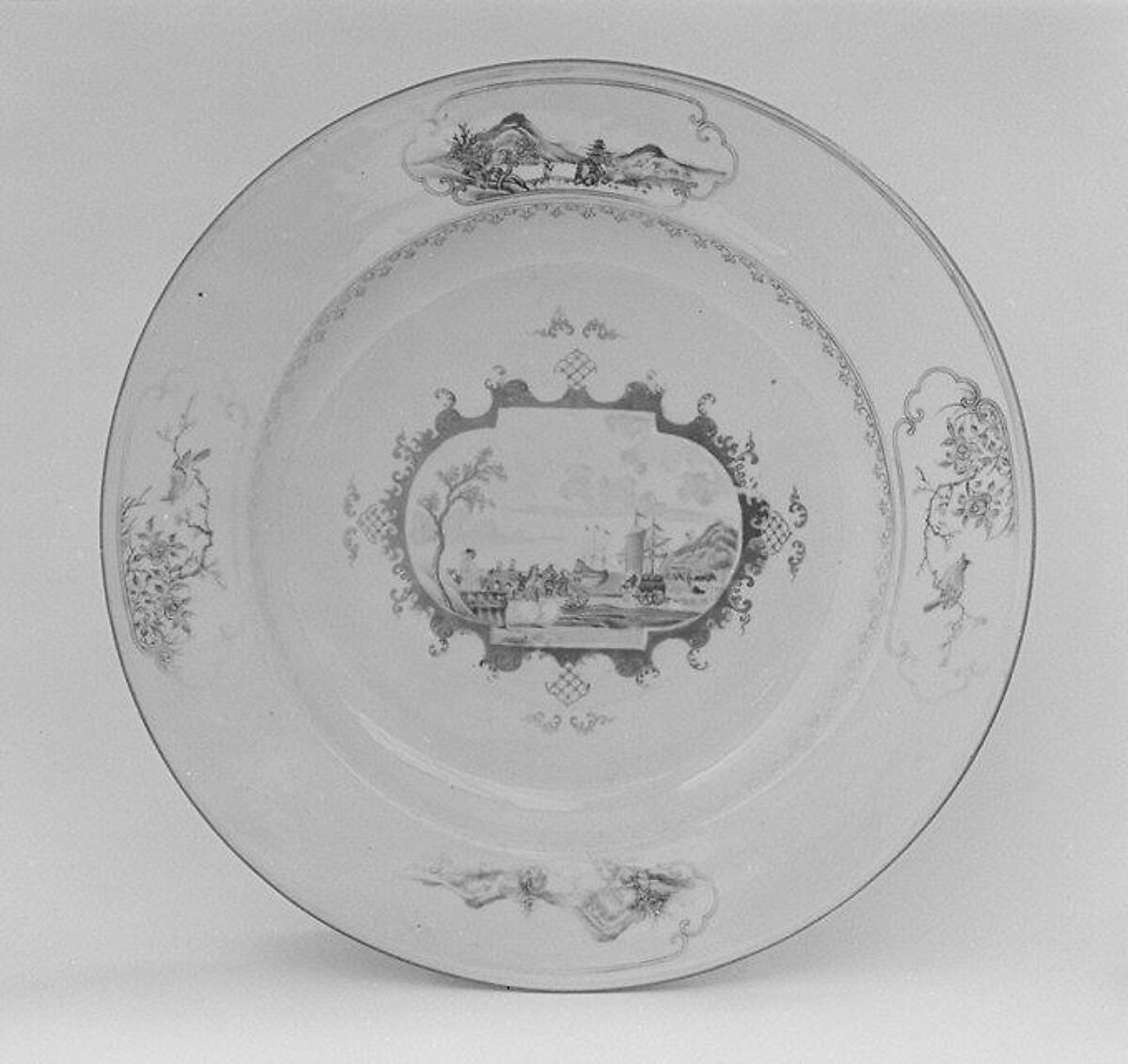 Platter (part of a service), Hard-paste porcelain, Chinese, for Continental European, possibly Danish, market 
