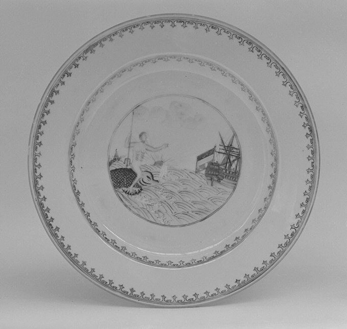 Plate, Hard-paste porcelain, Chinese, for Dutch market 