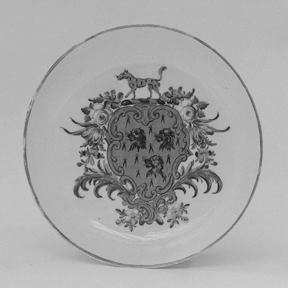 Saucer (part of a service), Decoration possibly by James Giles (British, 1718–1780), Hard-paste porcelain, Chinese and British 