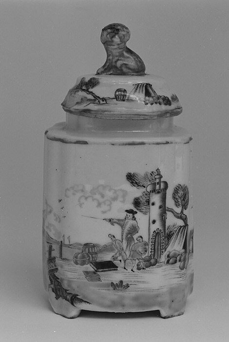 Tea caddy (part of a service), Hard-paste porcelain, Chinese, for European market 