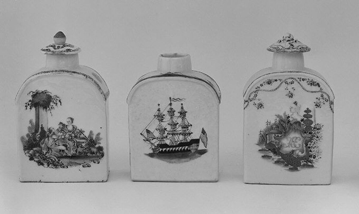Tea caddy, Hard-paste porcelain, Chinese, for European market