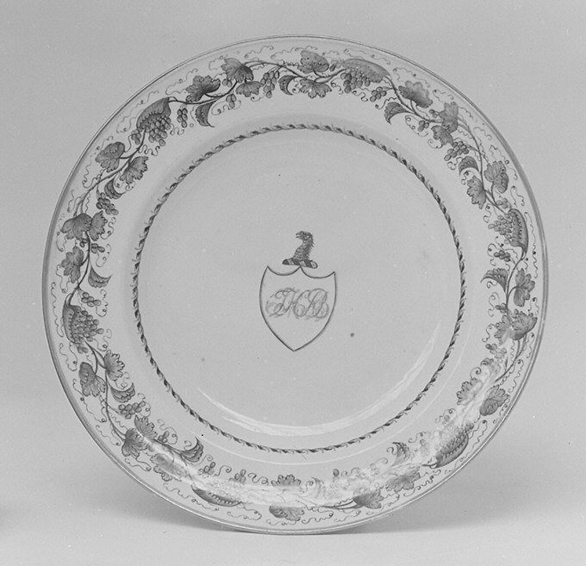 Soup dish (part of a service), Hard-paste porcelain, Chinese, for British market 