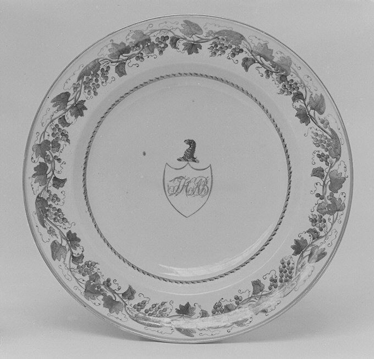 Soup dish (part of a service), Hard-paste porcelain, Chinese, for British market 