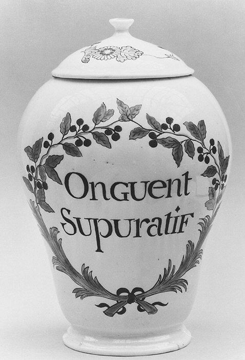 Pharmacy jar with cover, Chantilly (French), Soft-paste porcelain, French, Chantilly 