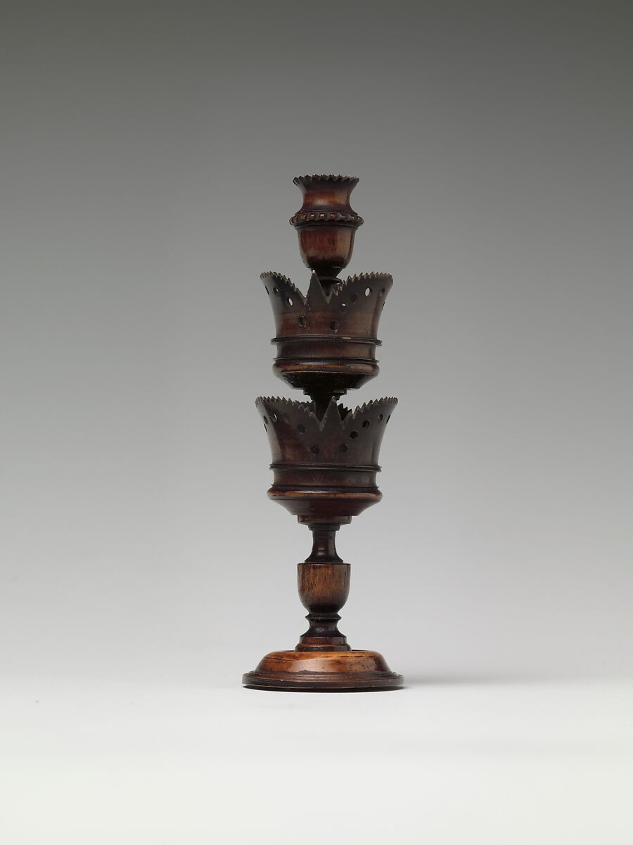 Chessmen (32), Ivory, ebony, German