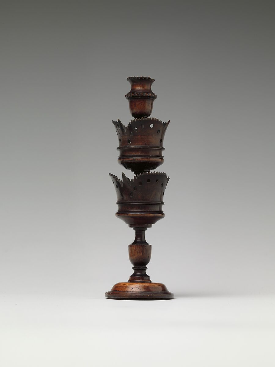 Chessmen (32), Ivory, ebony, German