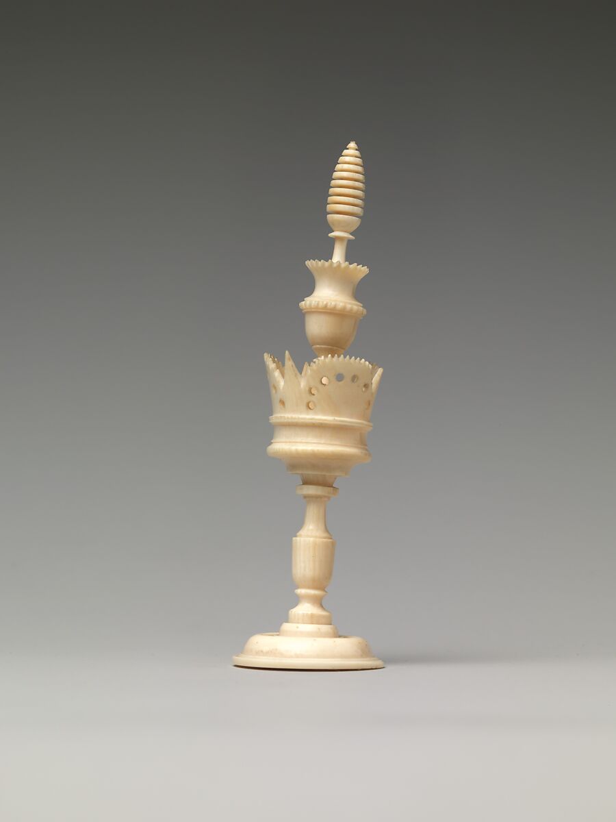 Chessmen (32), Ivory, ebony, German