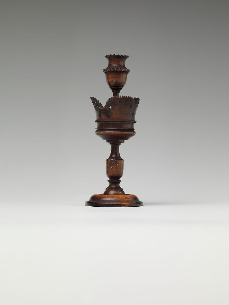 Chessmen (32), Ivory, ebony, German