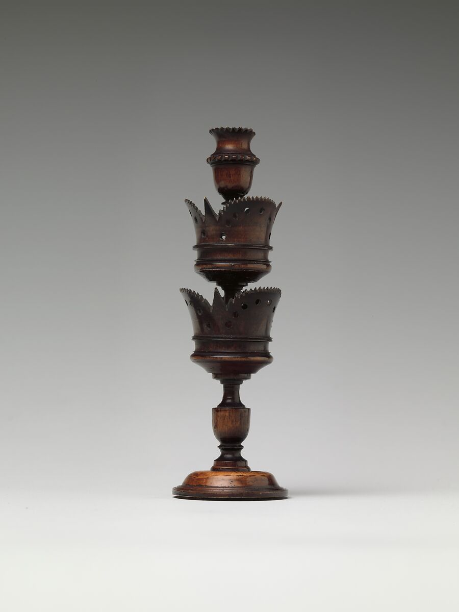 Chessmen (32), Ivory, ebony, German