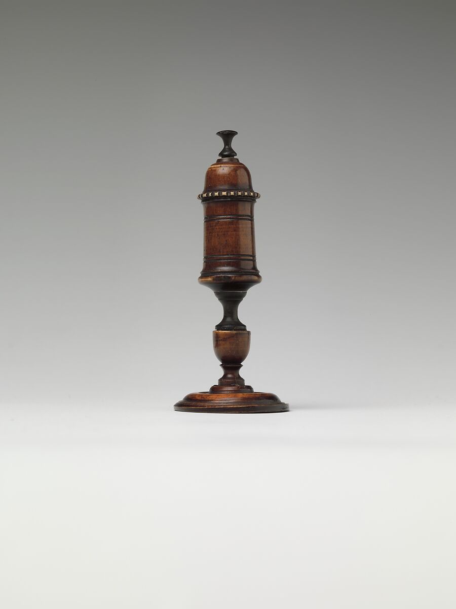 Chessmen (32), Ivory, ebony, German