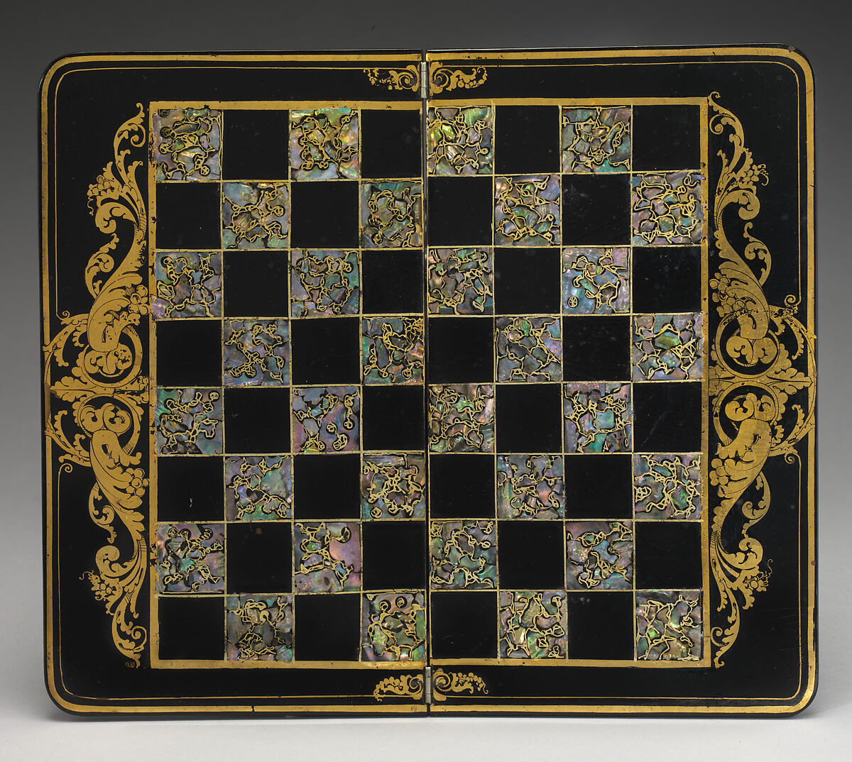 Chessboard, Lacquered wood, British 