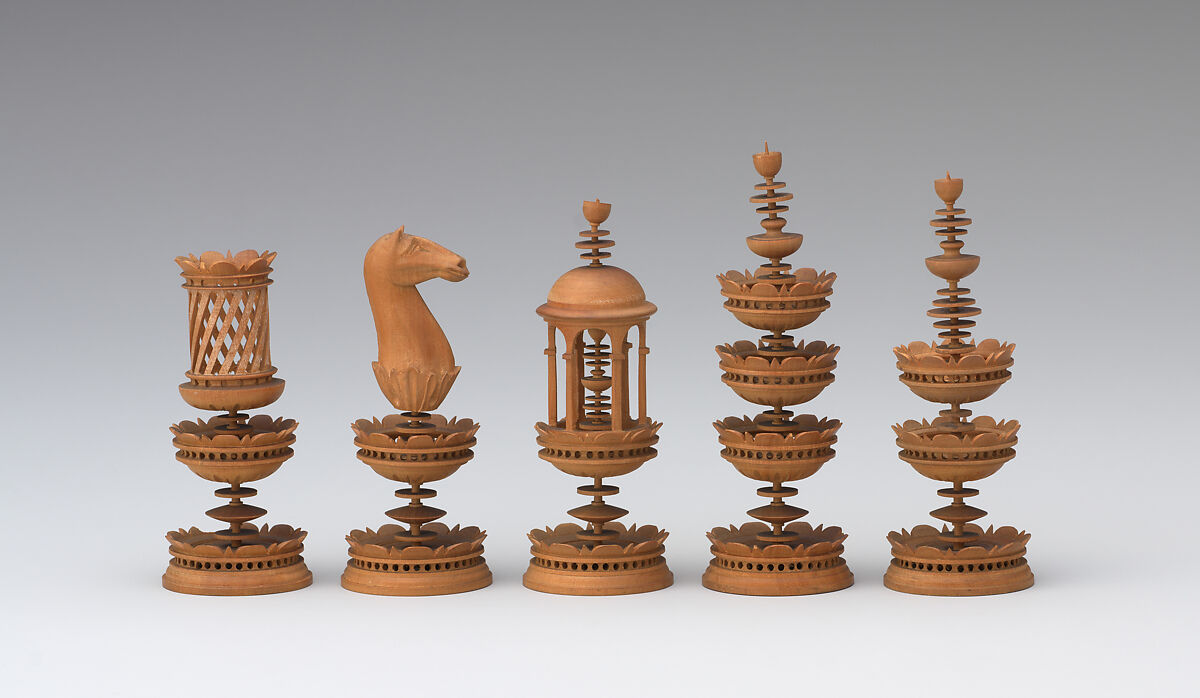 Chessmen (9), Wood, German
