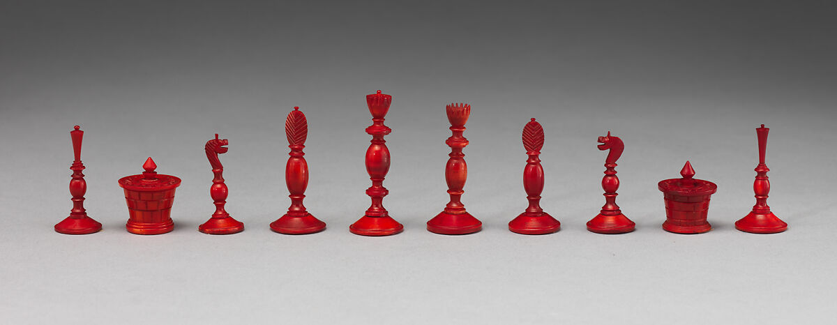 Chessmen (32), Ivory, British