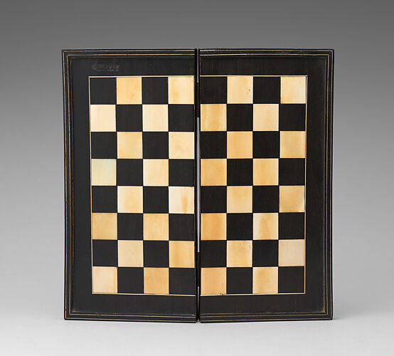 Box-board for chess and backgammon
