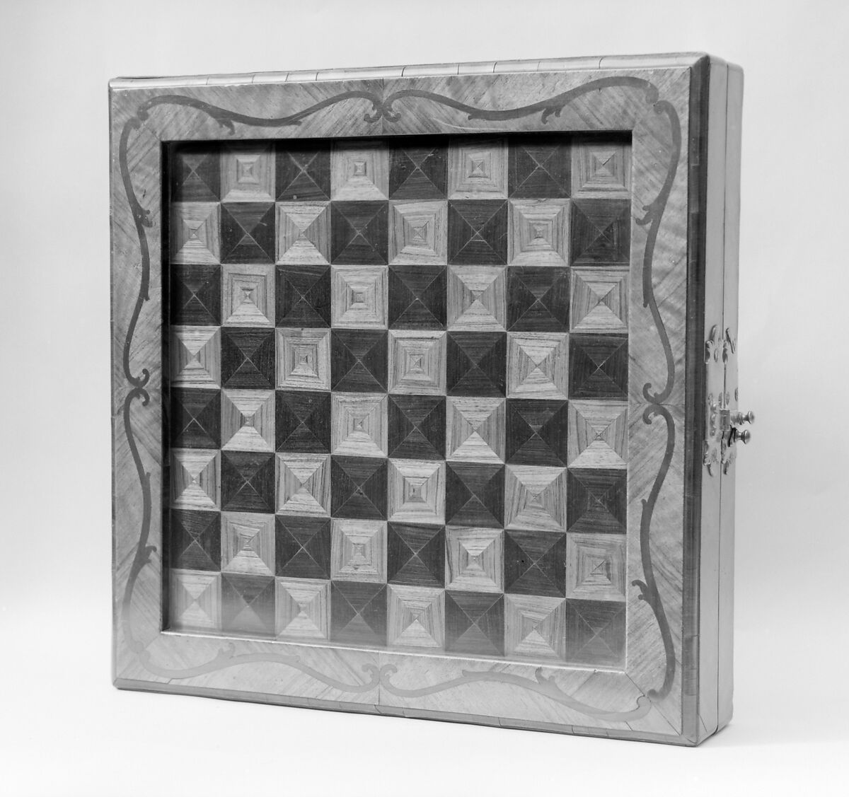 Chessboard, Wood, German 