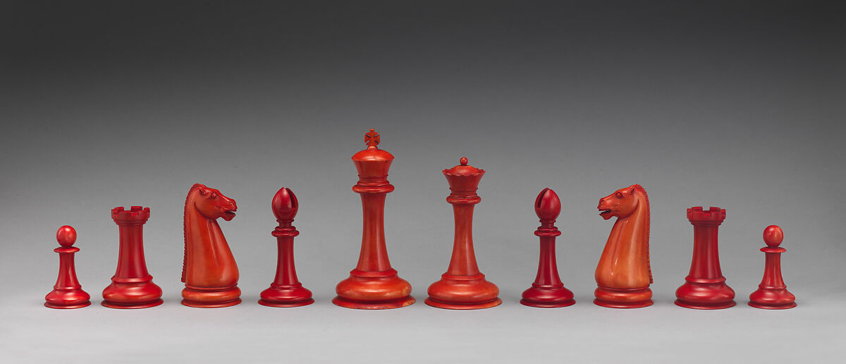 Chessmen (32), Ivory, British