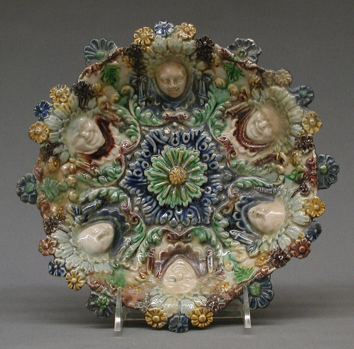 Dish, Manner of Bernard Palissy (French, Agen, Lot-et-Garonne 1510–1590 Paris), Lead-glazed earthenware, French 