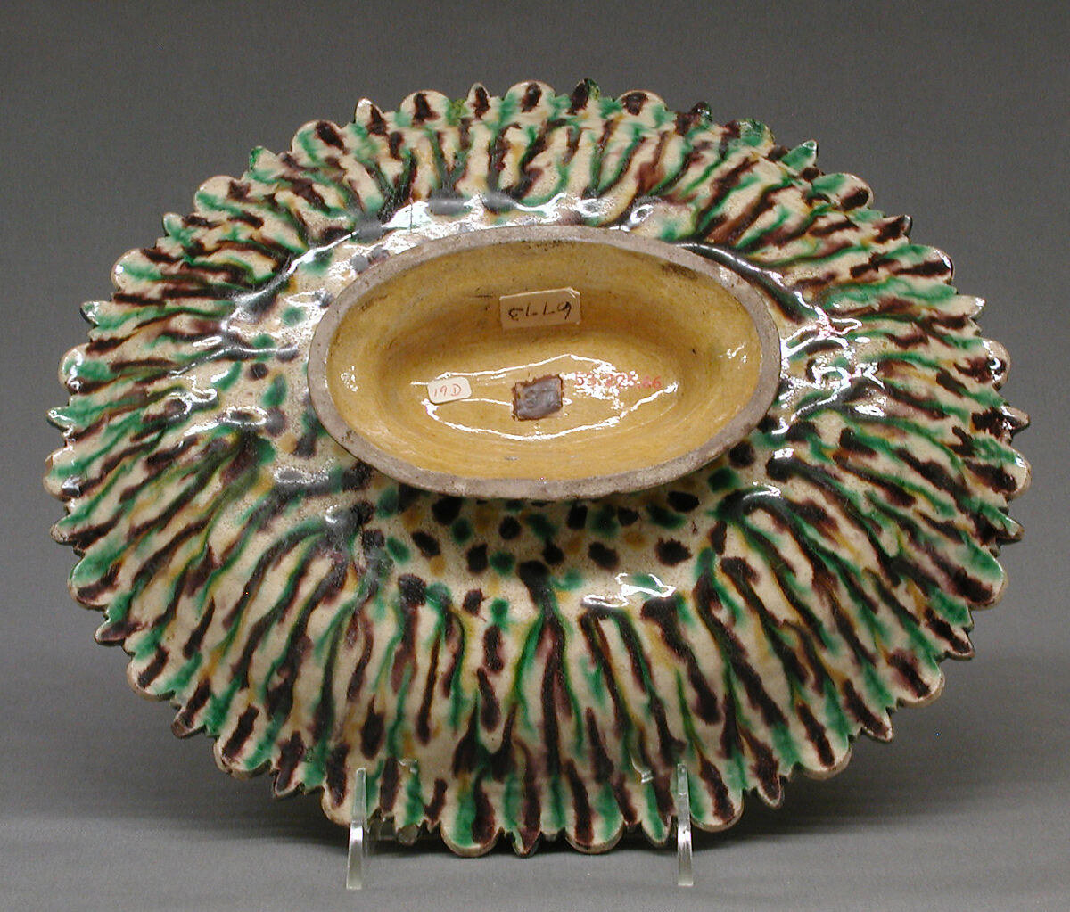 Dish with Diana, the Nymph of Fontainebleau, Manner of Bernard Palissy (French, Agen, Lot-et-Garonne 1510–1590 Paris), Lead-glazed earthenware, French