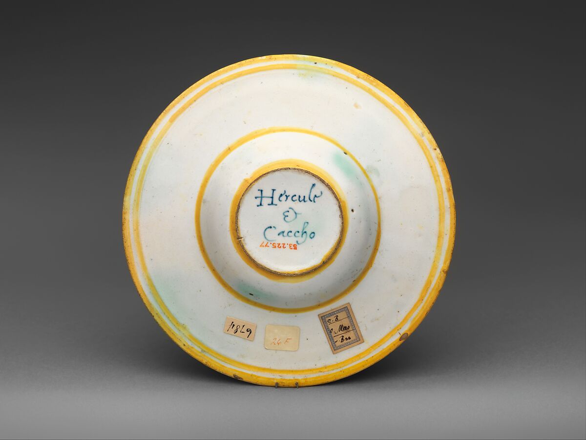 Wide-rimmed bowl with Hercules and Cacus and arms of Cardinal Antonio Pucci, Probably workshop of Guido Durantino (Italian, Urbino, active 1516–ca. 1576), Maiolica (tin-glazed earthenware), Italian, Urbino